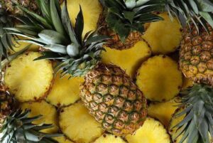 Buah Nanas Kaya Akan Vitamin C
